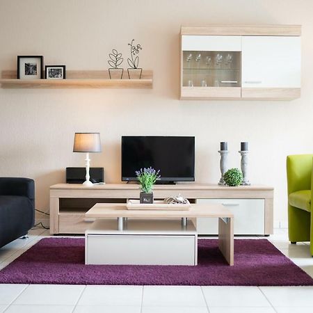 Ferienwohnung Ausblick Asslar Exterior foto