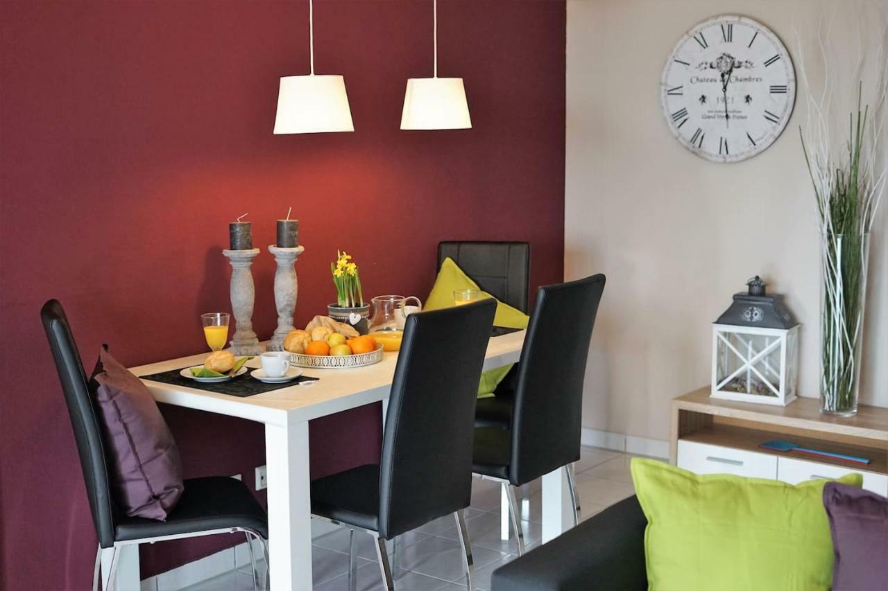 Ferienwohnung Ausblick Asslar Exterior foto