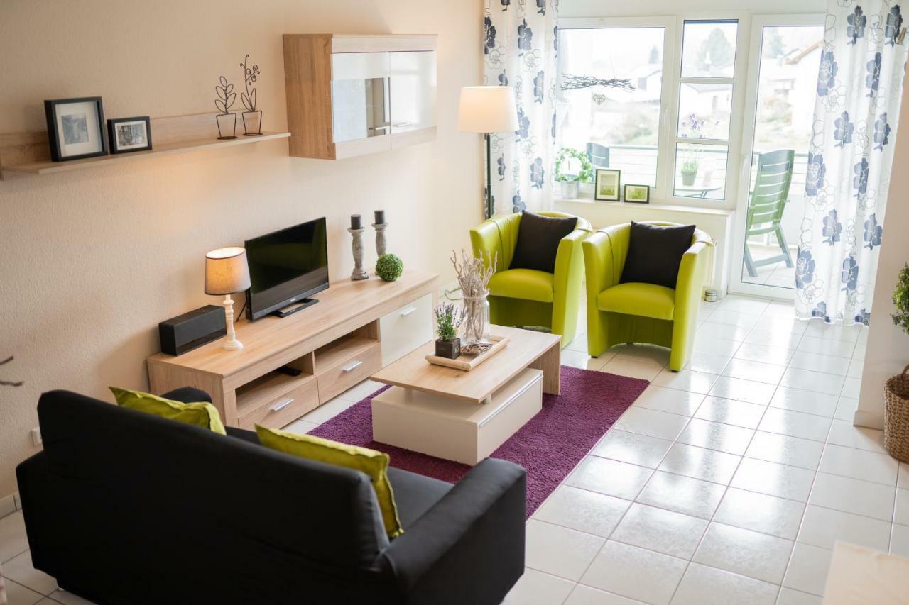 Ferienwohnung Ausblick Asslar Exterior foto